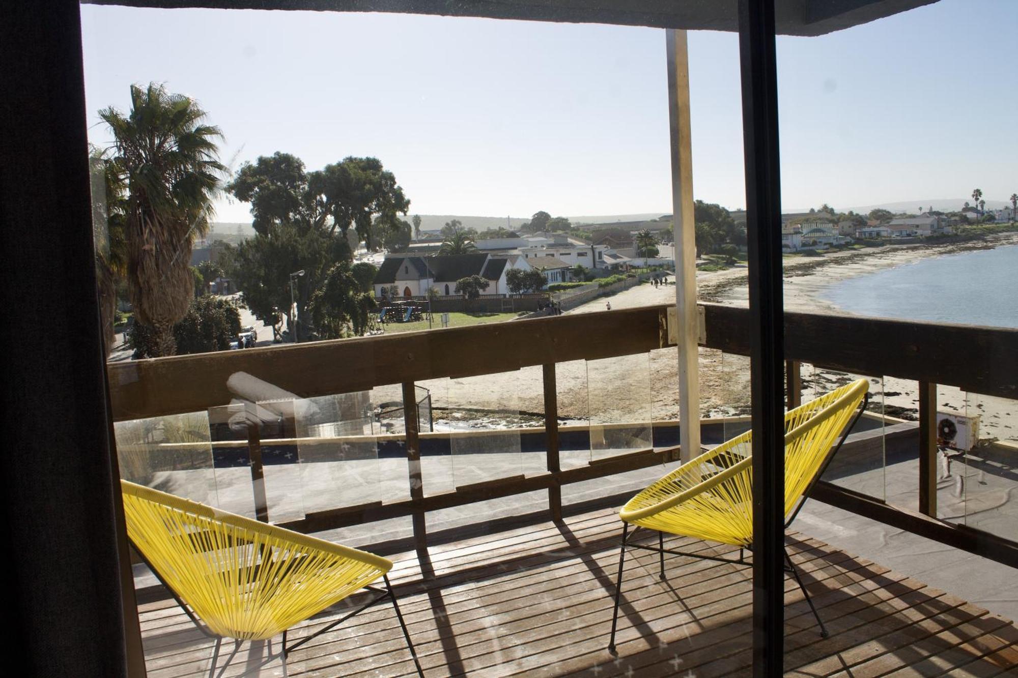 Hoedjiesbaai Hotel Saldanha Bay Екстер'єр фото